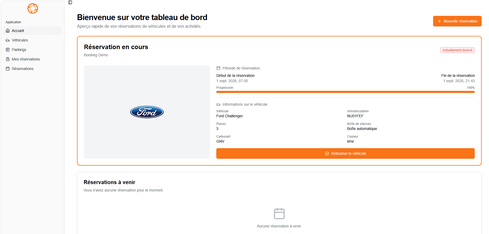 Tableau de bord avec une réservation active et l'action Retourner le véhicule